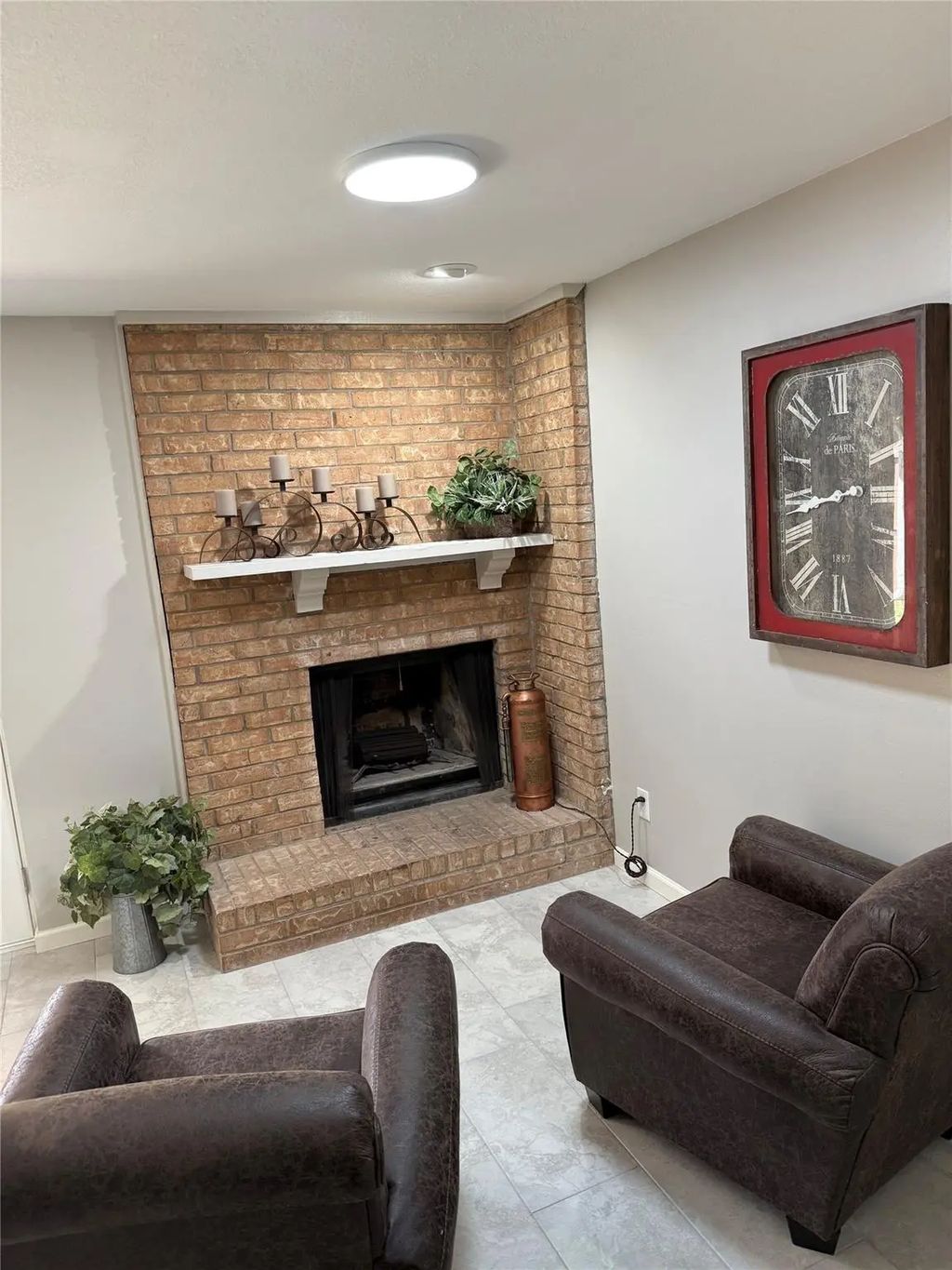 3618 Holly Tree Trail, Garland