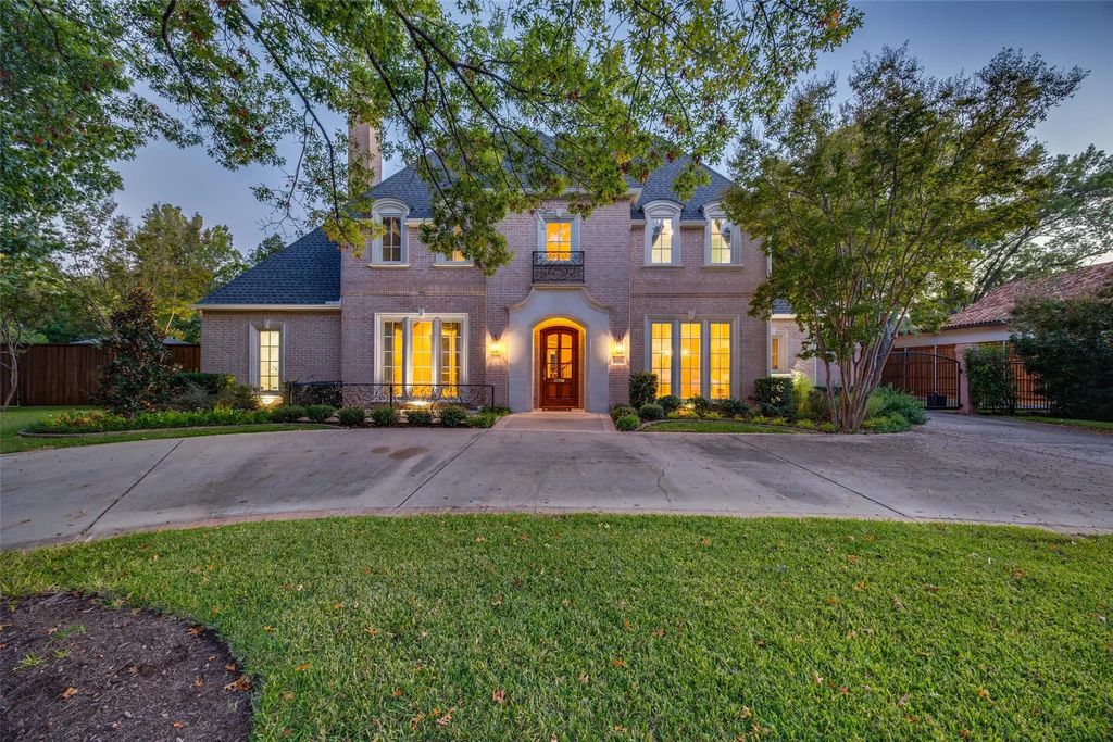 6242 Joyce Way, Dallas