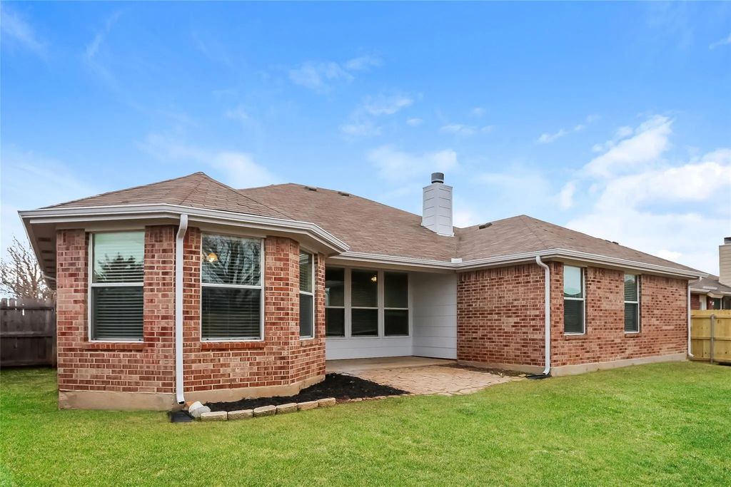 2050 Turtle Cove Drive, Mansfield