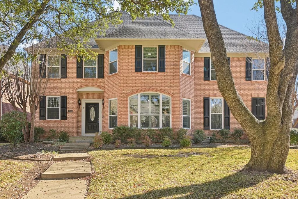 700 Pistachio Circle, Irving