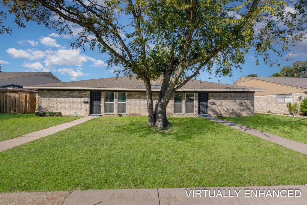 308 Candlewood Place, Richardson