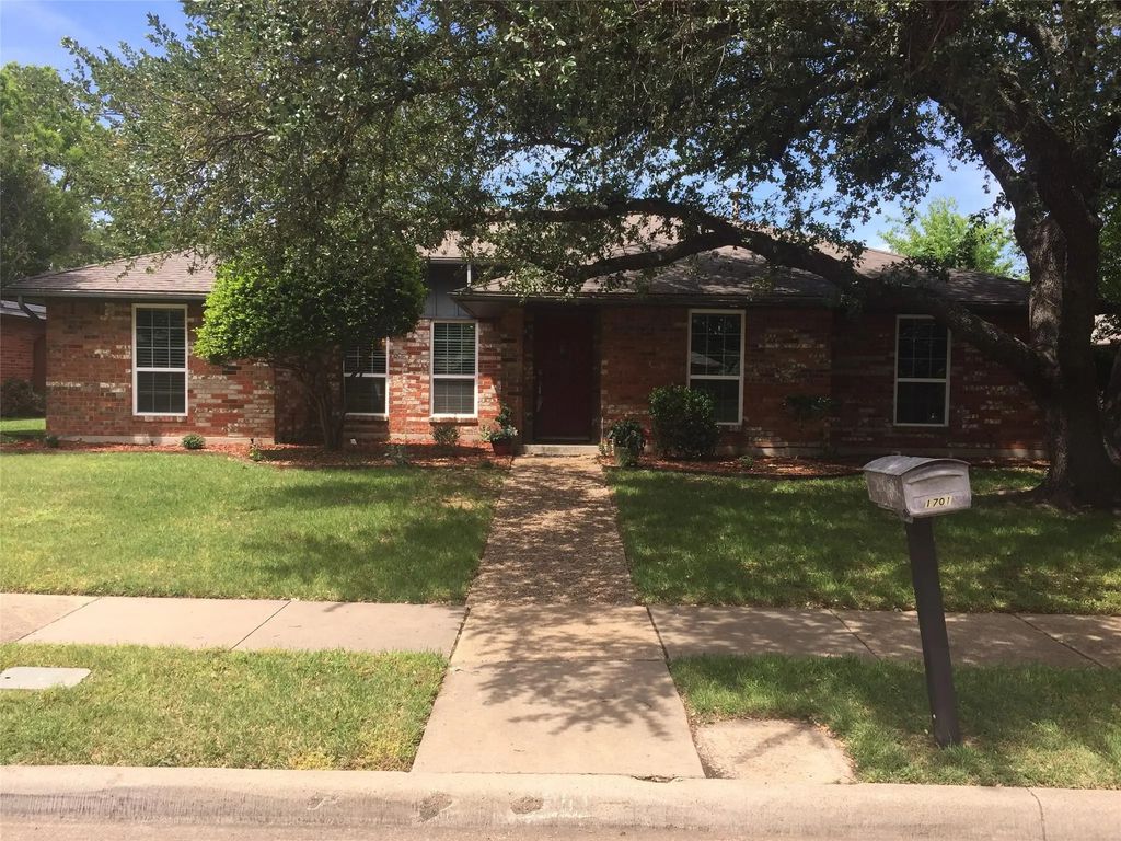 1701 Belgrade Drive, Plano