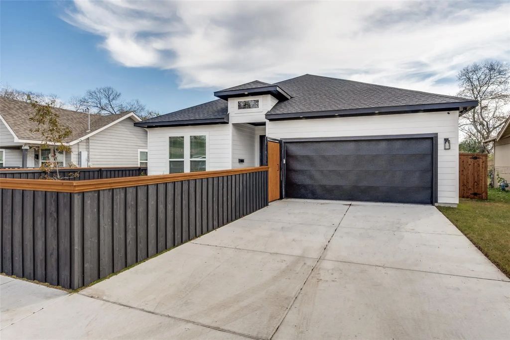 2534 Southland Street, Dallas