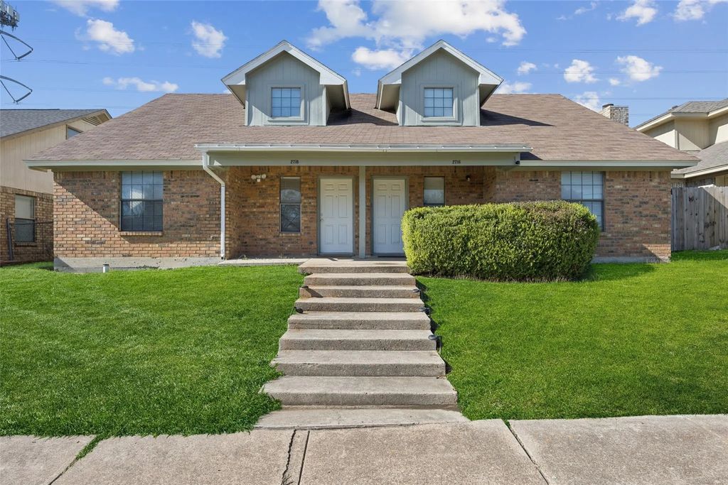 2718 Sherry Street, Arlington