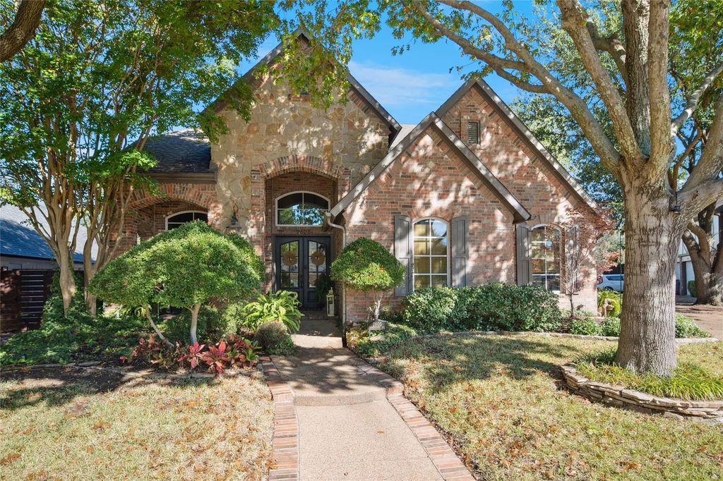2805 Newburyport Avenue, Garland