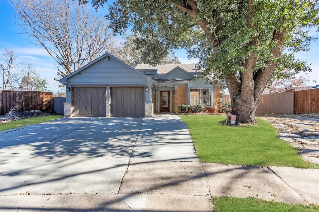 5416 Colonial Court, Flower Mound