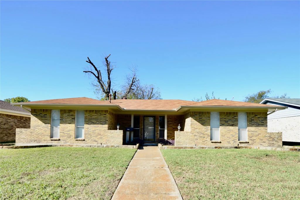 2021 Mill Pond Road, Garland