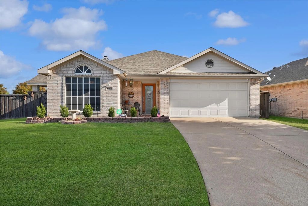 1104 Maria Drive, Grand Prairie