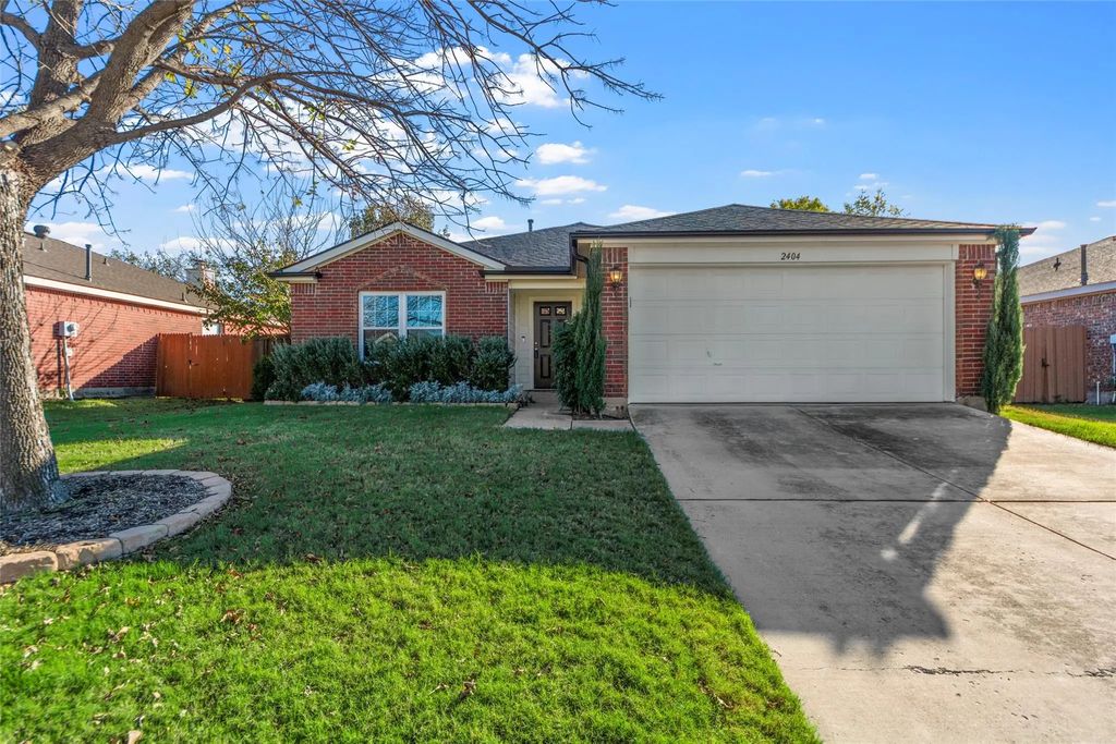 2404 Breanna Way, Little Elm