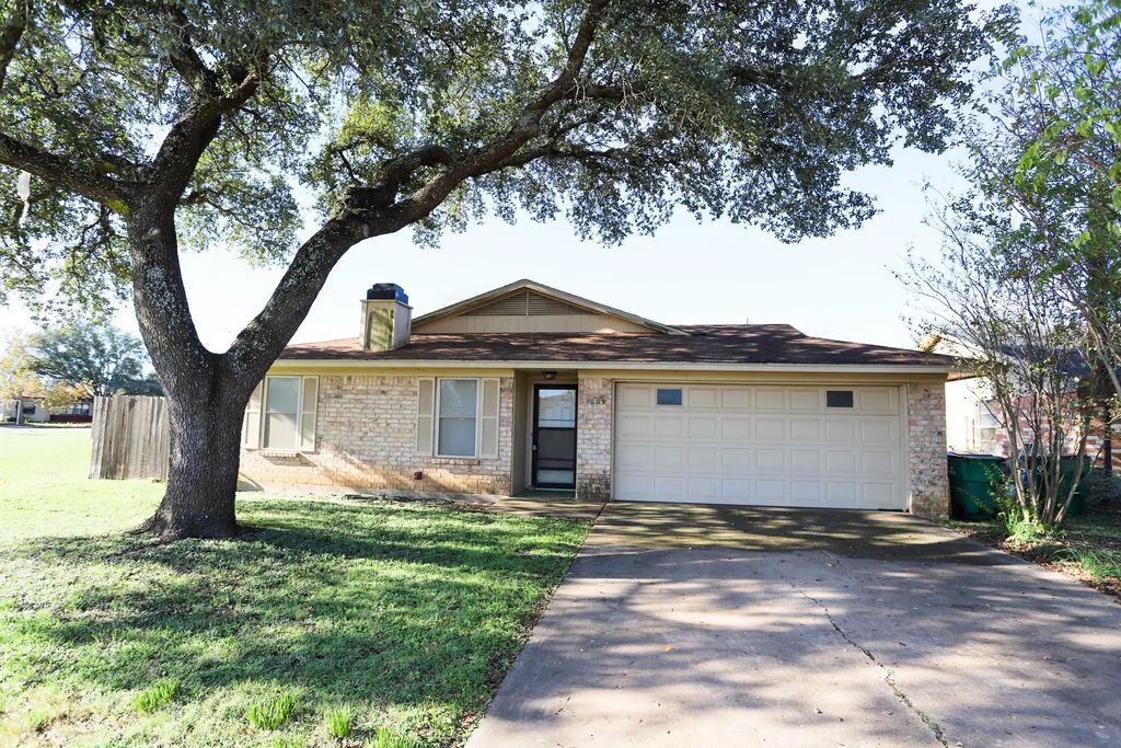 1009 Buchanan Street, McGregor