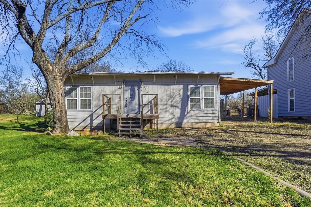 6870 Briar Road, Azle