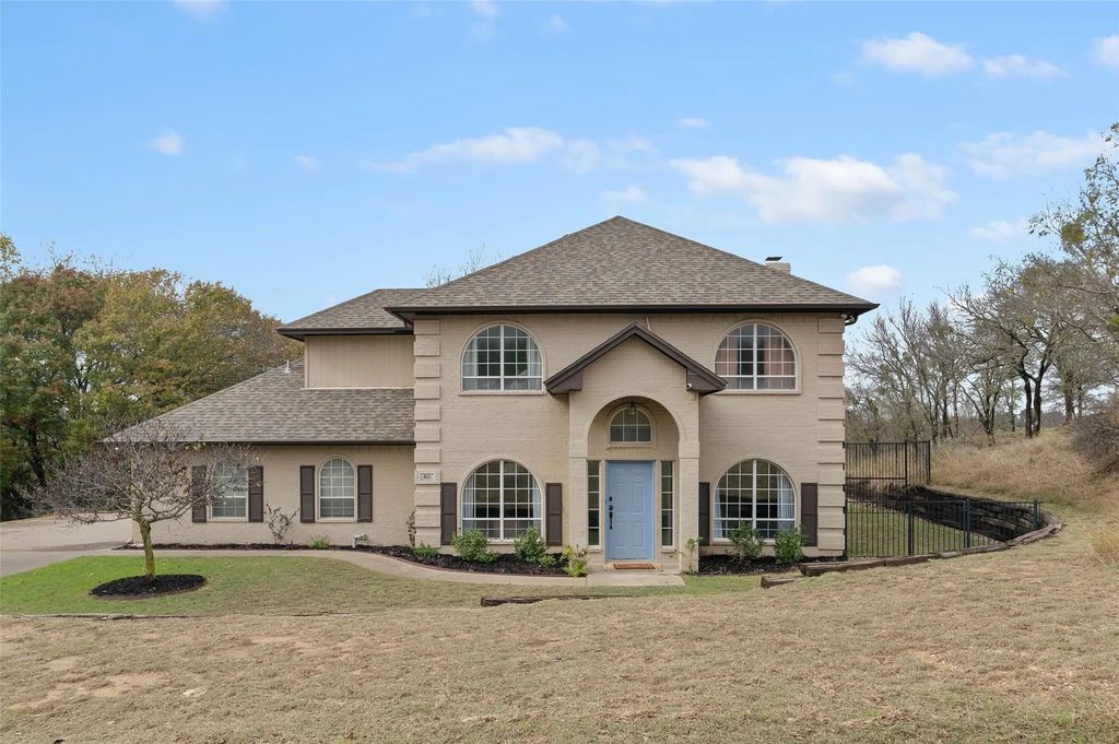 825 Sam Bass Court, Willow Park