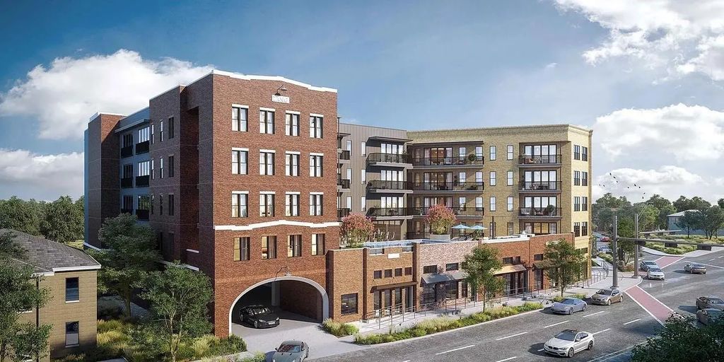 1100 N Zang Boulevard 210, Dallas