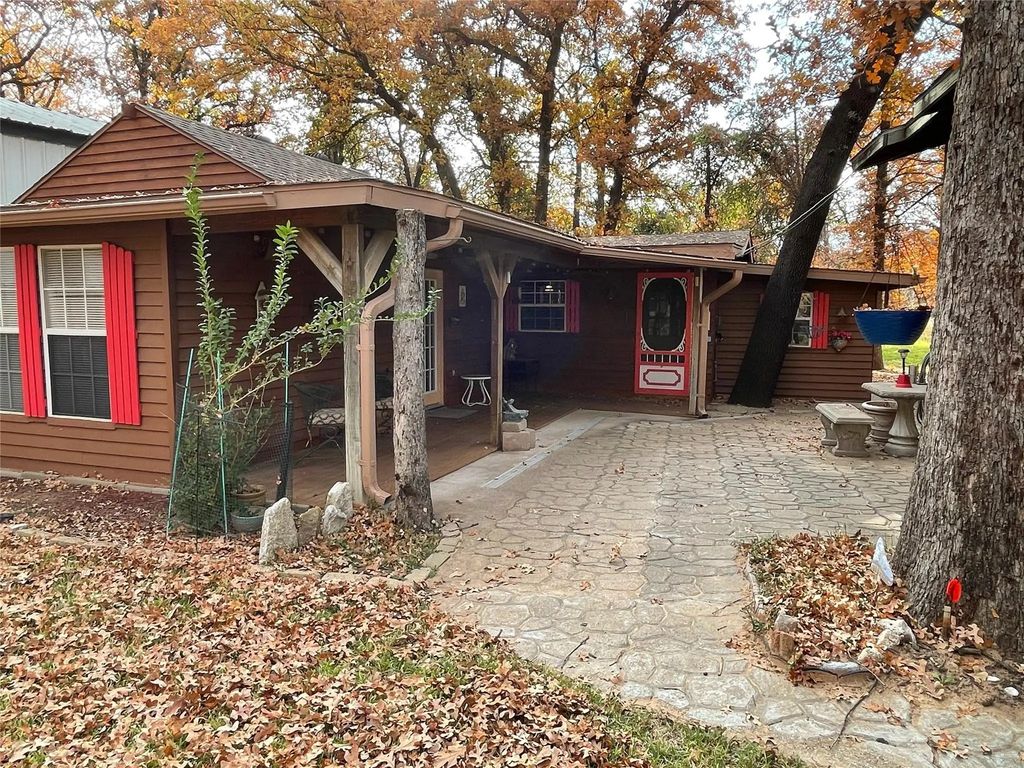 7118 Back Forty Court, Granbury