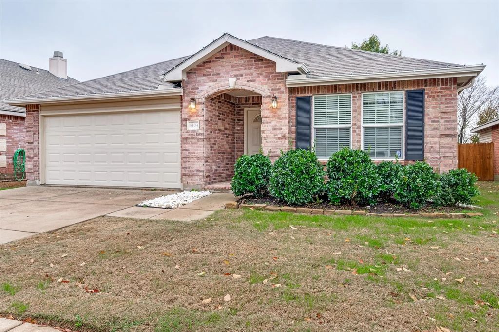 3404 Highpoint Drive, Denton