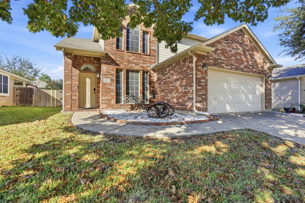 6001 Big Flat Drive, Fort Worth