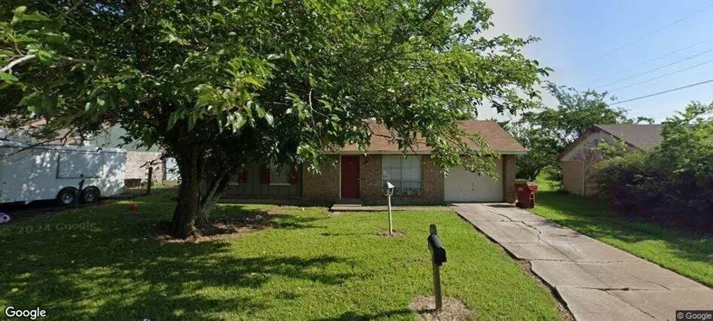 2116 Sunset, Brookston
