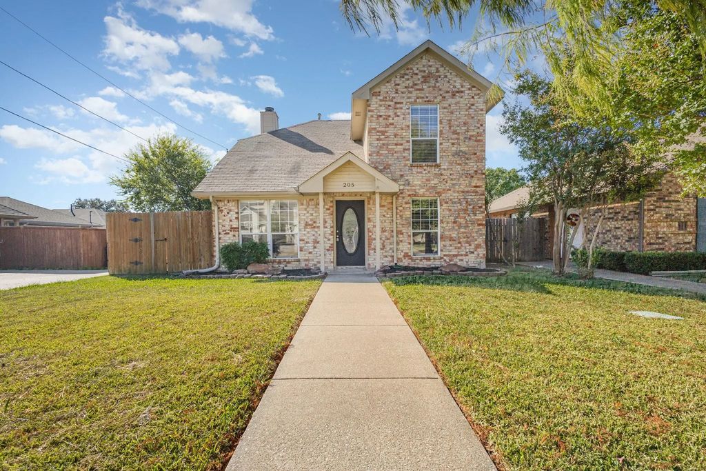 205 Stone Circle, Wylie