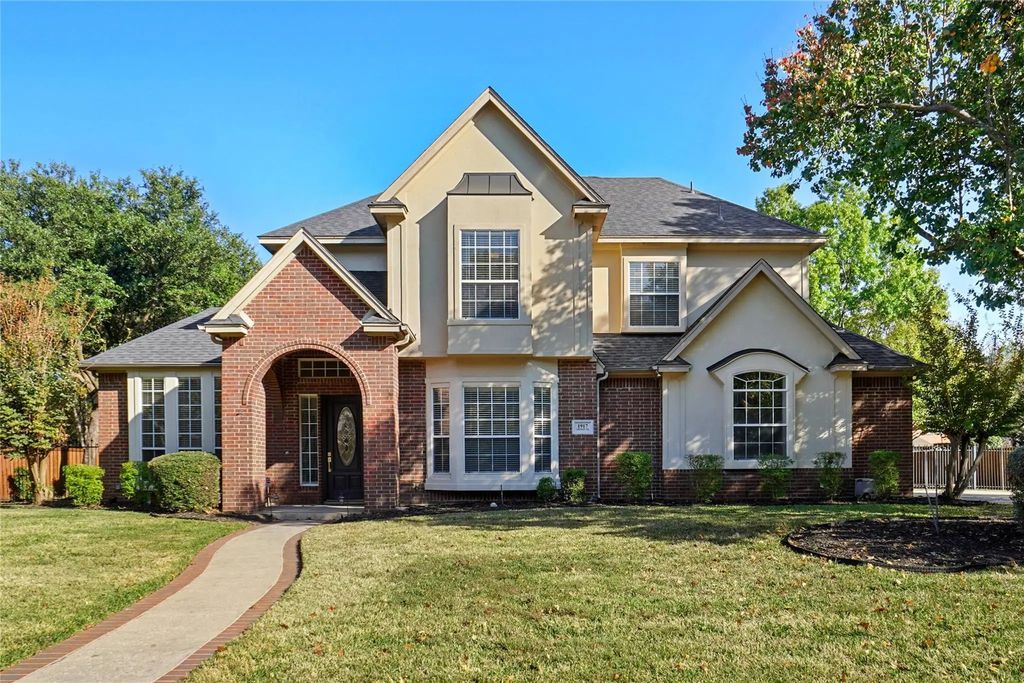 1917 Cresson Drive, Southlake
