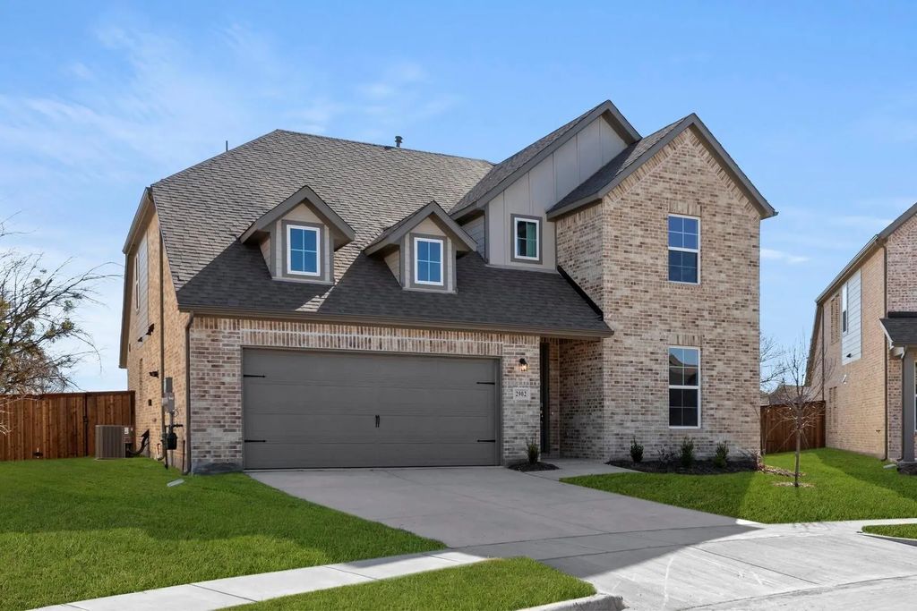 2902 Hanscom Street, Forney