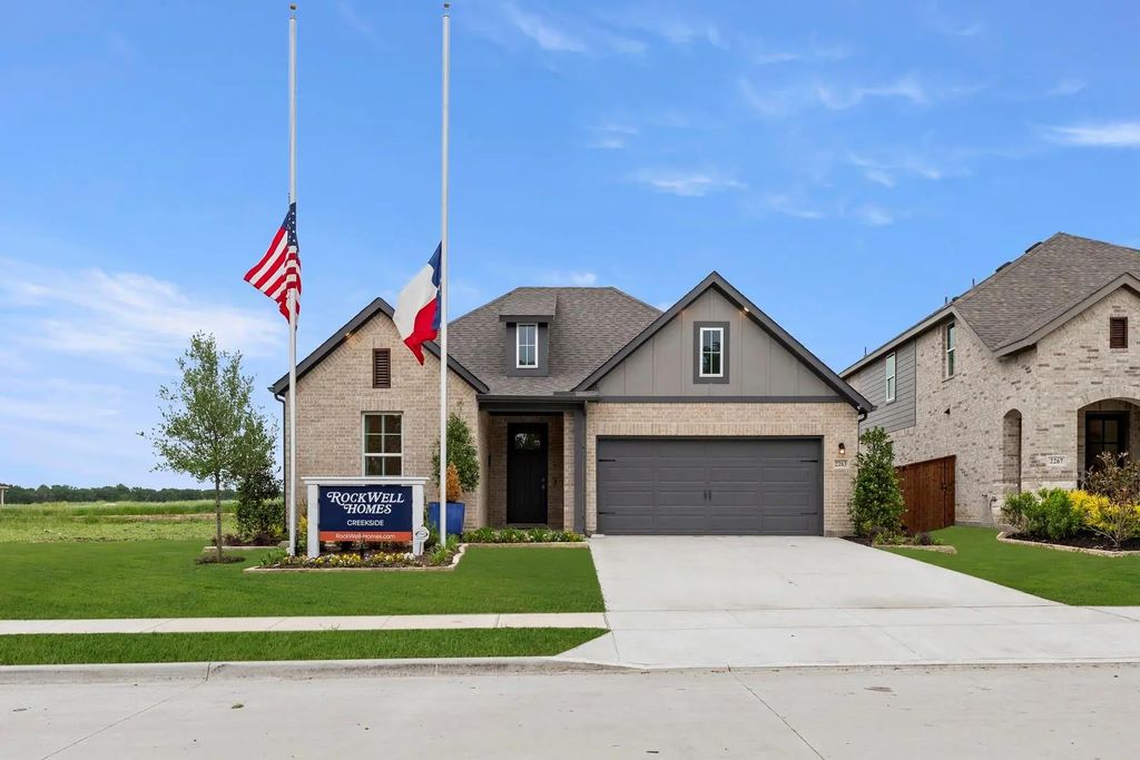 2705 Shiners Street, Forney