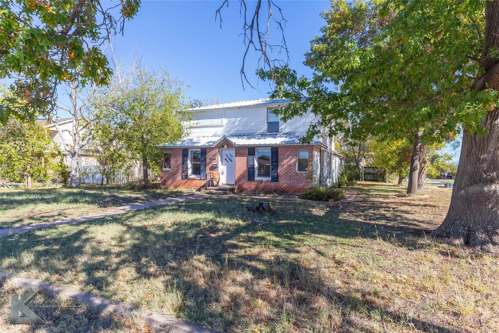643 Palm Street, Abilene