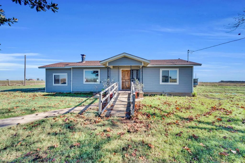 284 N Hcr 3134 N, Hillsboro