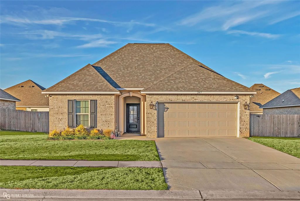 247 Berkshire Place, Haughton