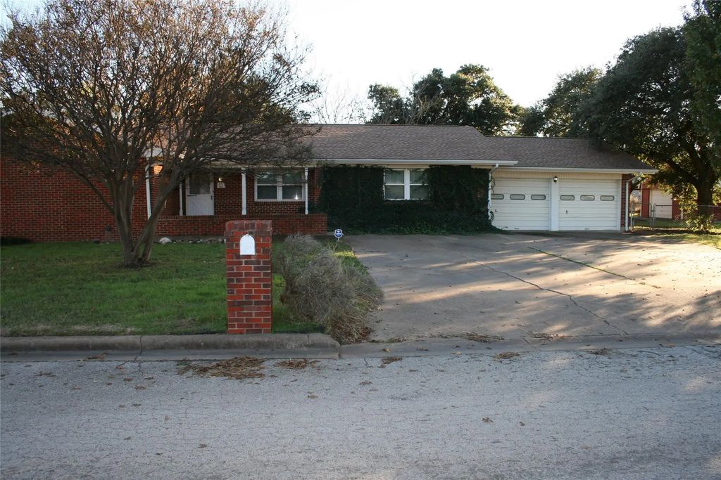 2510 Se 5 1/2 Street, Mineral Wells