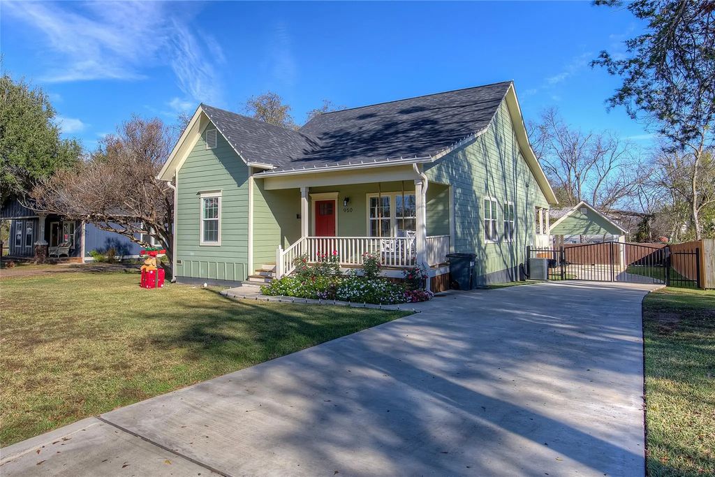 950 Church Street, Sulphur Springs