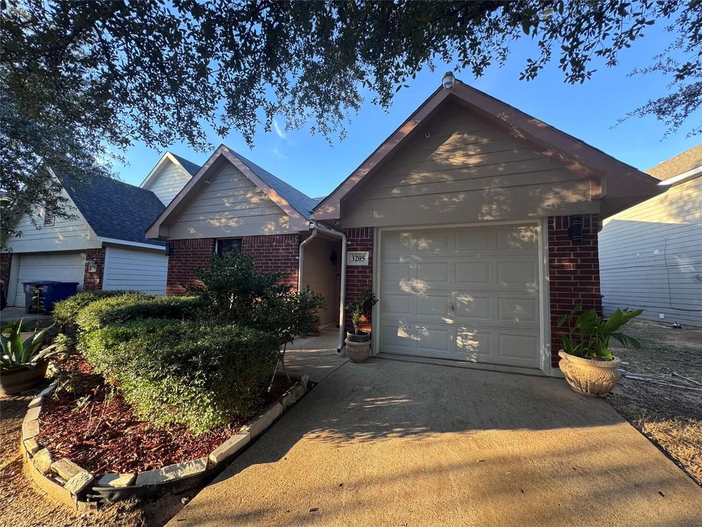 3205 Saint Monica Drive, Dallas