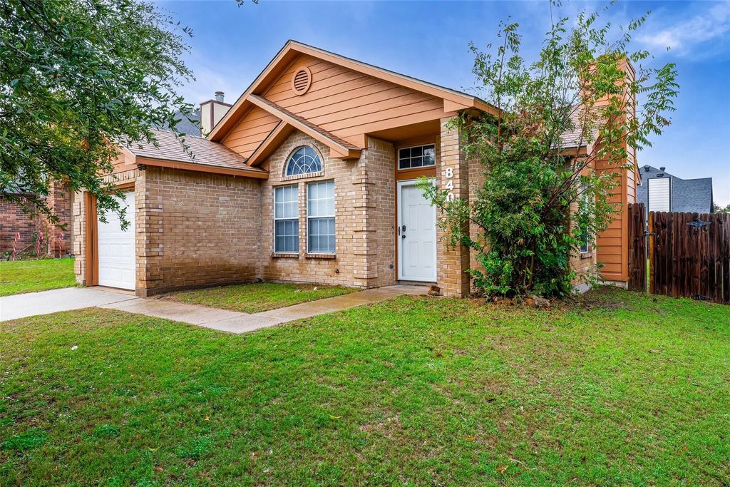 8404 Ohara Lane, Fort Worth