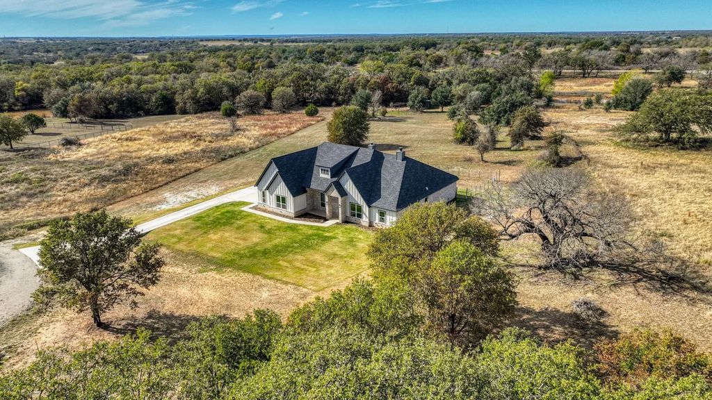 121 Dubois Road, Poolville