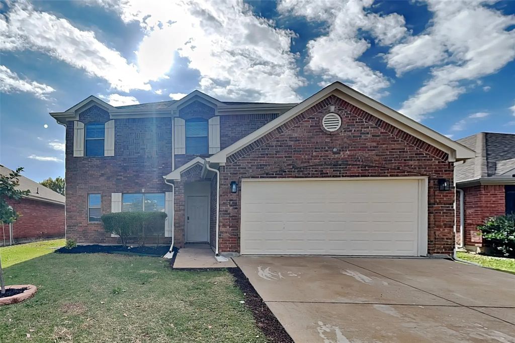 104 Moss Hill Drive, Arlington