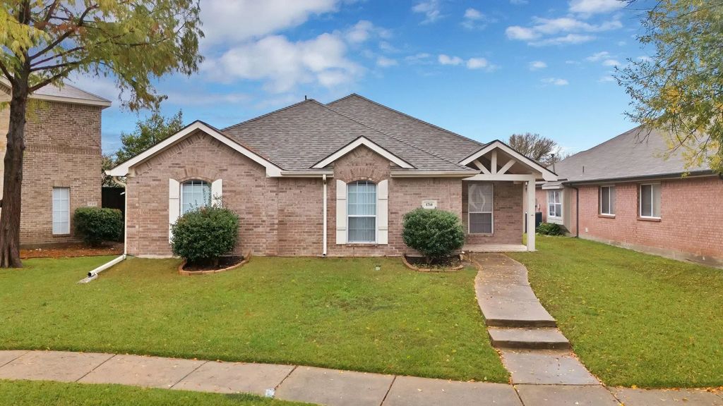 1718 Briarhollow Drive, Allen