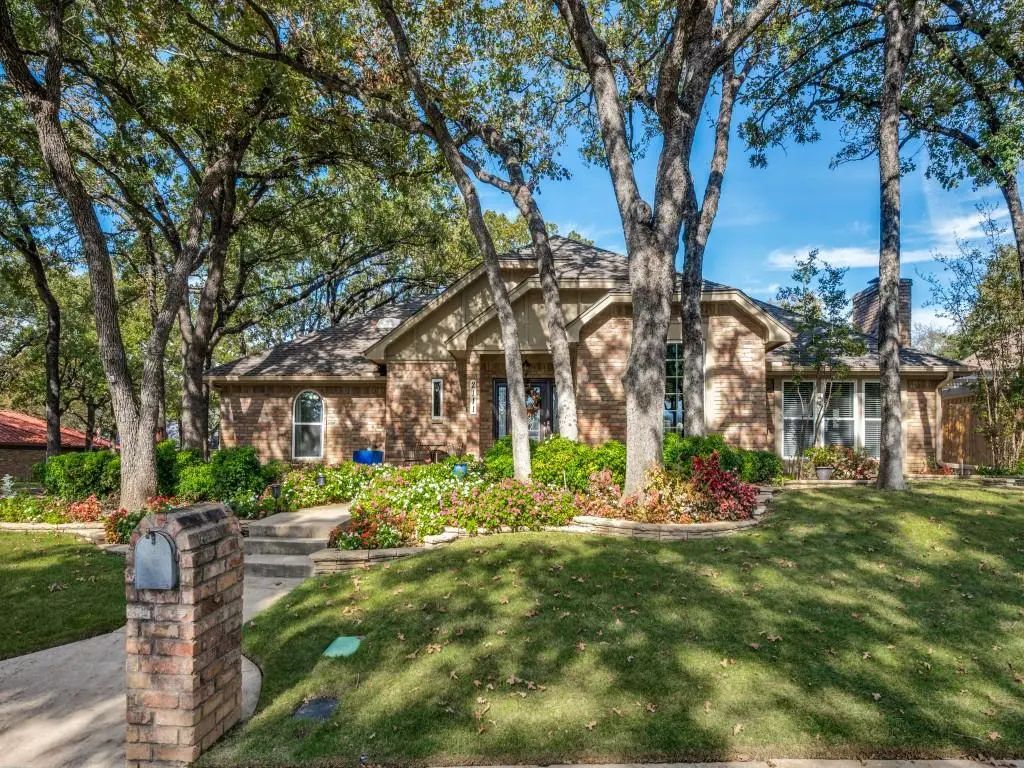 2111 Riverforest Court, Arlington