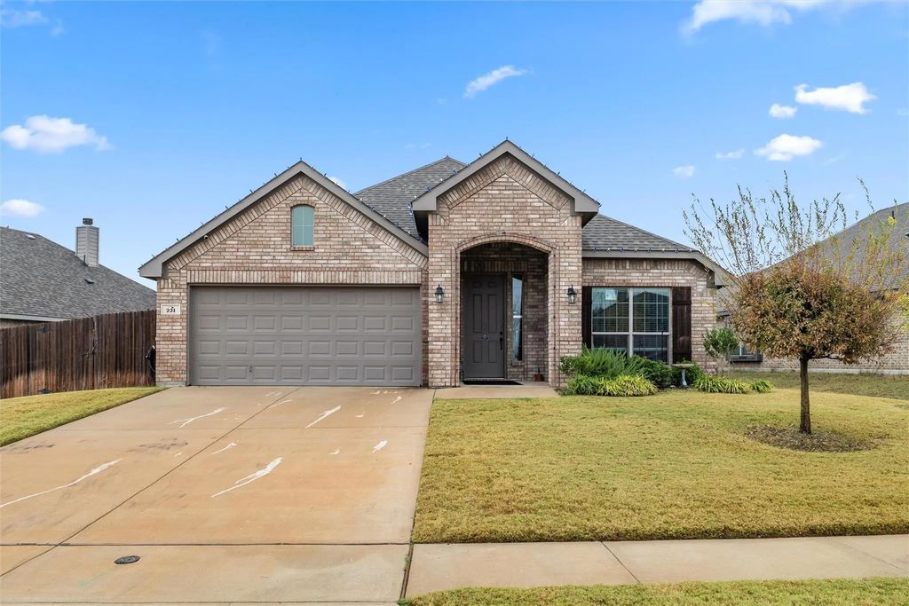 231 Old Settlers Trail, Waxahachie