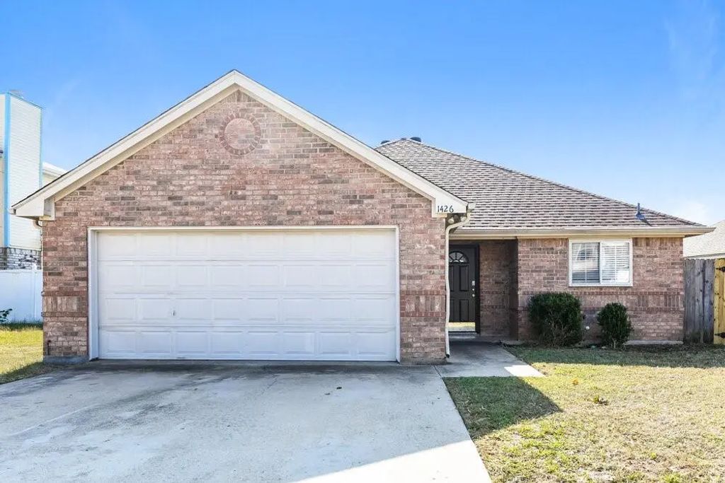 1426 Ardmore Drive, Arlington