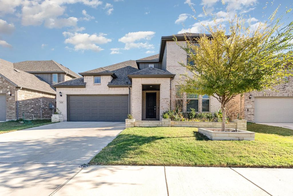 428 Halwin Drive, Fort Worth