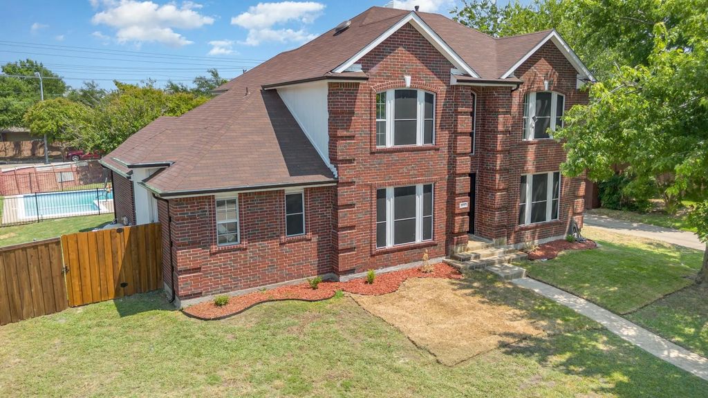 4610 Clay Drive, Rowlett