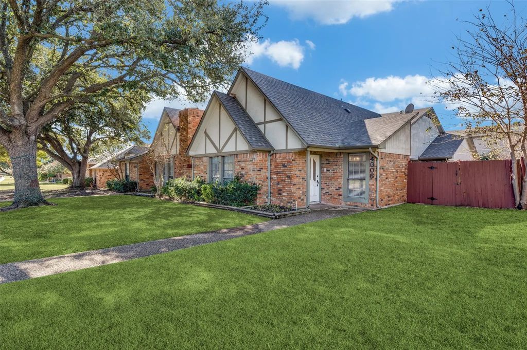 4006 Saint Christopher Lane, Dallas