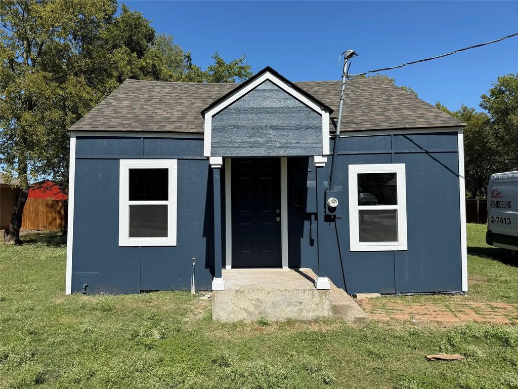 638 E Walcott Street, Pilot Point