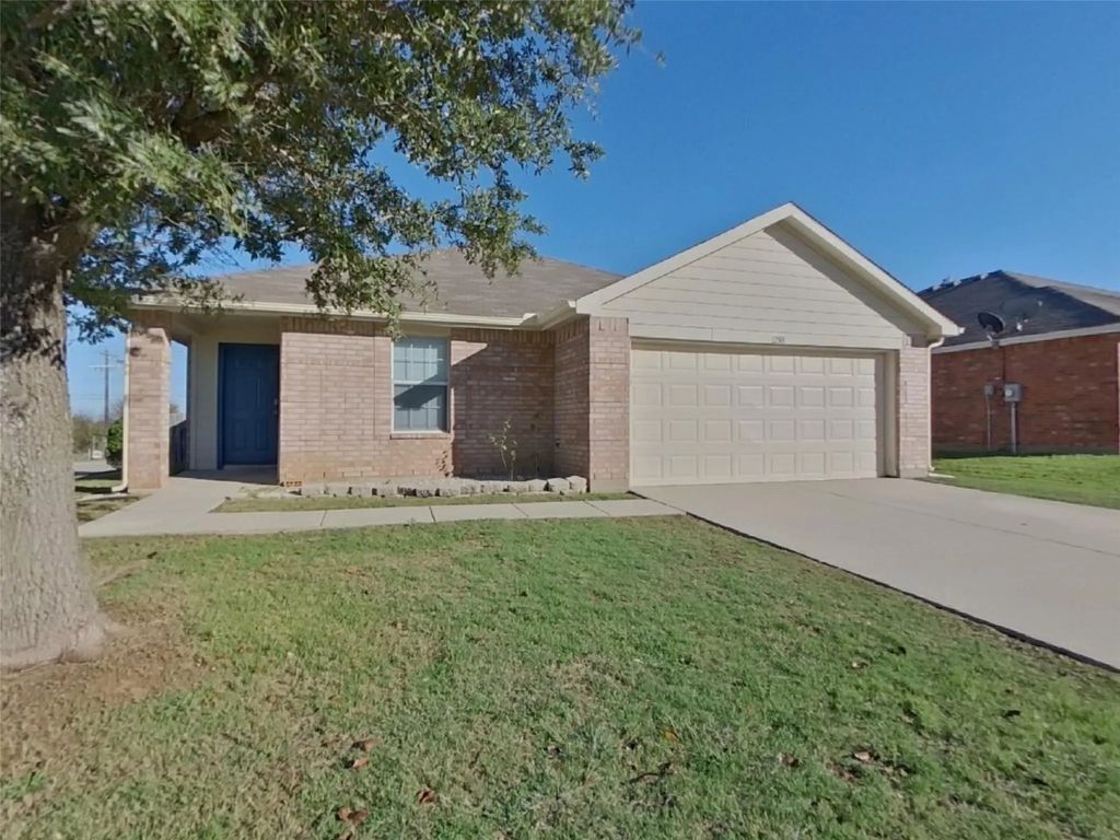 12501 Shine Avenue, Rhome