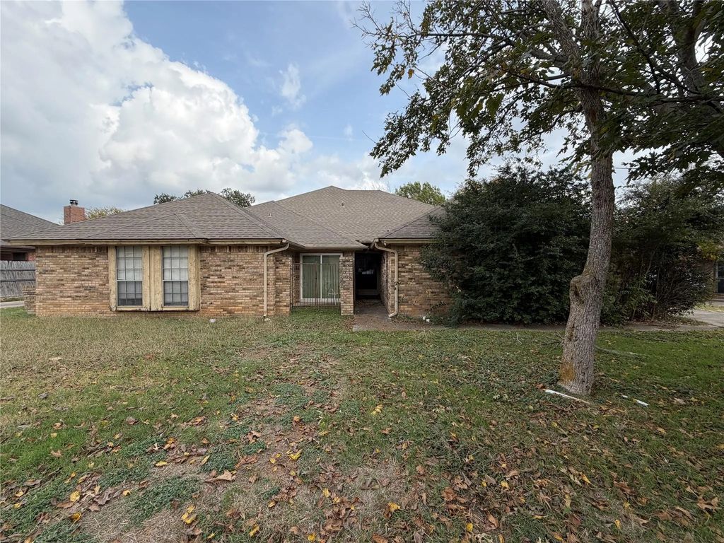 7217 Fuller Circle, Fort Worth
