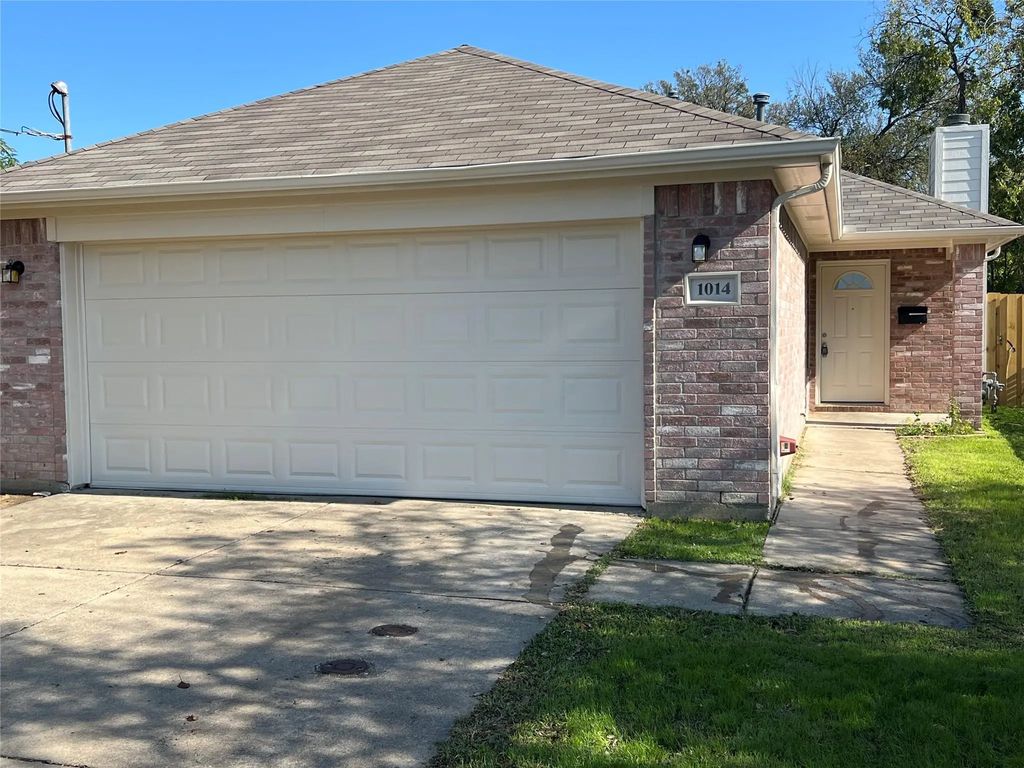 1014 Holly Street, Irving