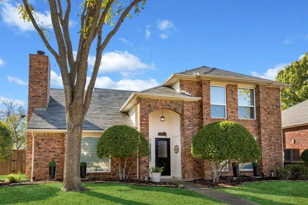 3803 Virginia Pine Circle, Carrollton