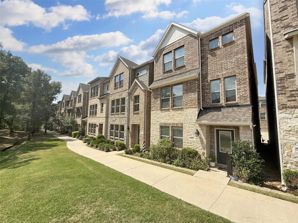 803 Tennessee Drive, Euless