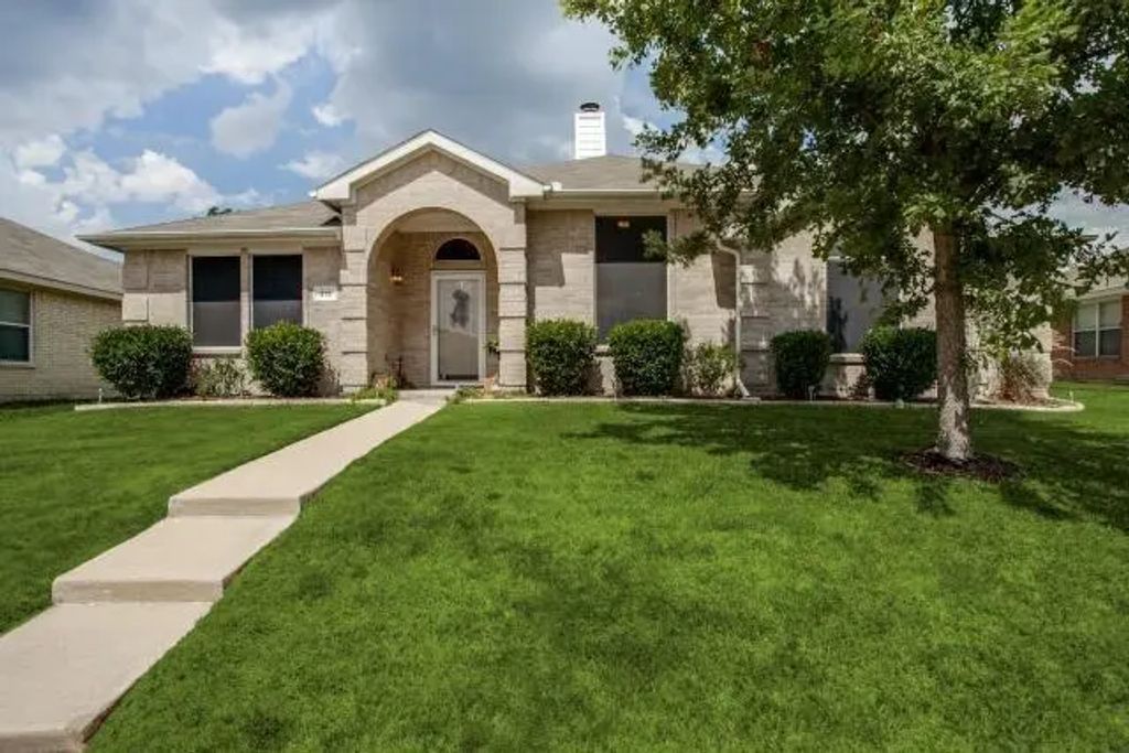 313 Havenwood Lane, Garland