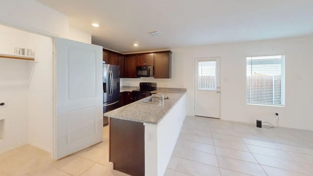 5970 Wedgemere Drive, Princeton