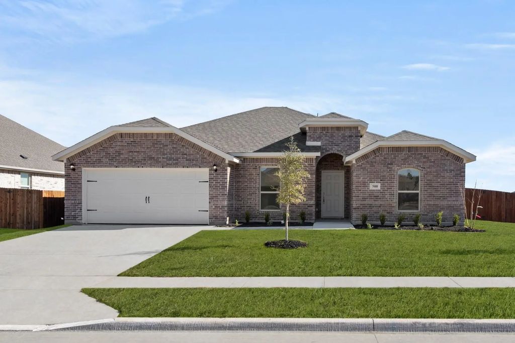 500 Pebble Circle, Azle